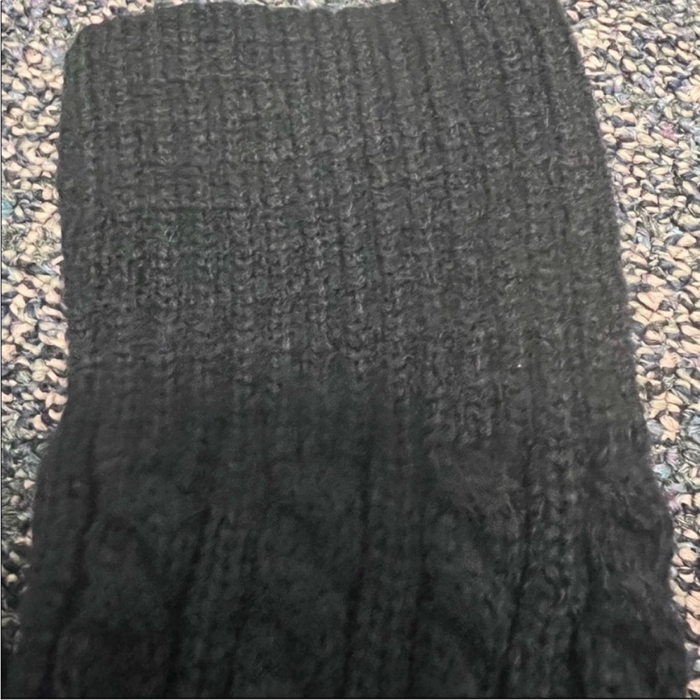 Black Cable Knit Over-the-Knee Socks - Picture 7 of 8